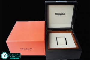 Roger Dubis - Original Square Wooden Box Set