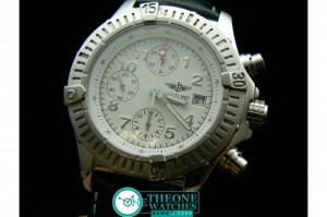 BREITLING AVENGER LEATHER WHITE DIAL WORKING CHRONOS